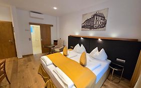 Boutique Goldenes Lamm 4*